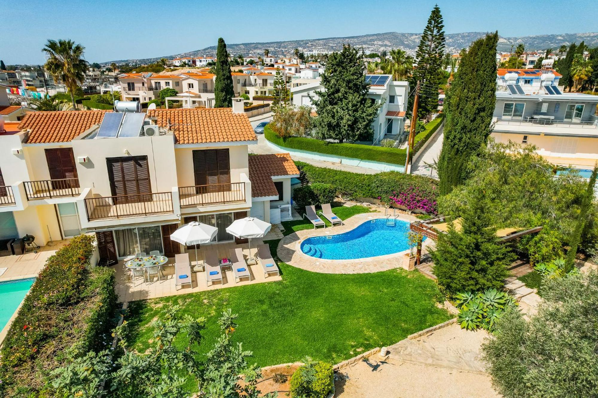Villa Demiana By Ezoria